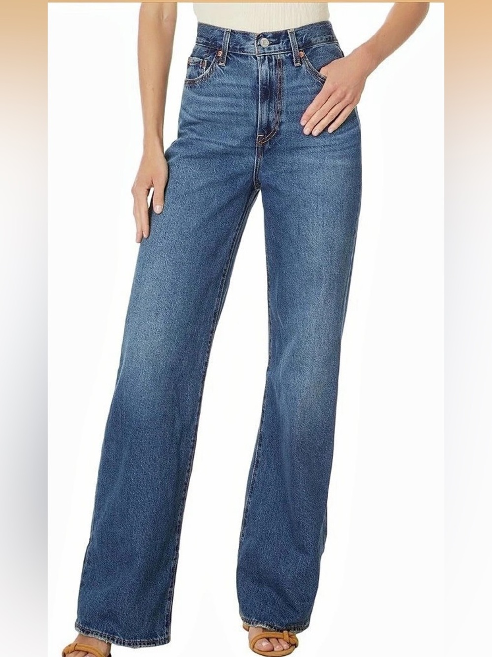Levi’s rib cage Wide Leg Jeans in medium wash Blue Waist 30